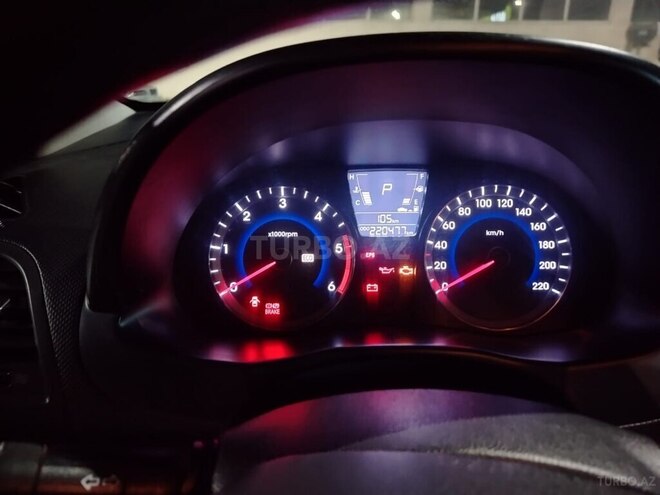 Hyundai Accent 2012, 220,000 km - 1.6 l - Bakı