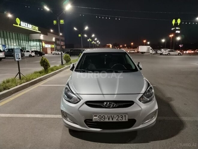 Hyundai Accent 2012, 220,000 km - 1.6 l - Bakı