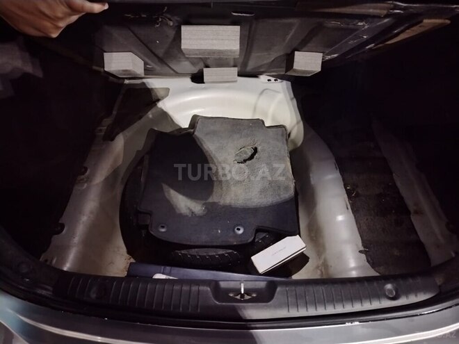 Hyundai Accent 2012, 220,000 km - 1.6 l - Bakı