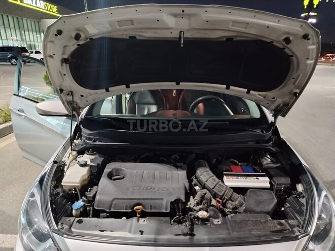 Hyundai Accent 2012, 220,000 km - 1.6 l - Bakı