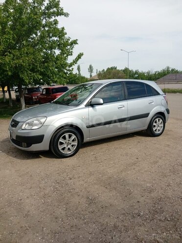 Kia Rio 2005, 318,809 km - 1.5 l - Gəncə