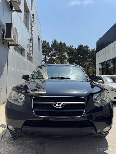 Hyundai Santa Fe-3