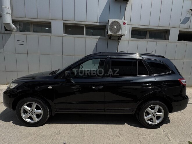 Hyundai Santa Fe-6
