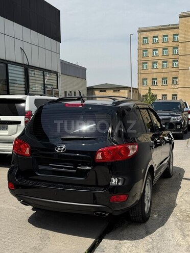 Hyundai Santa Fe-8