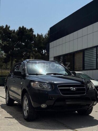 Hyundai Santa Fe-1