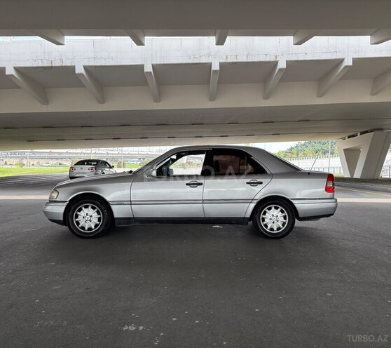 Mercedes C 200 1995, 188,000 km - 2.0 l - Bakı