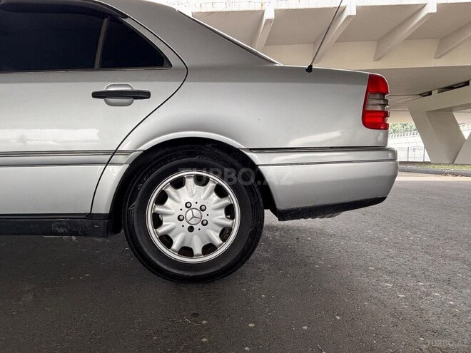 Mercedes C 200 1995, 188,000 km - 2.0 l - Bakı