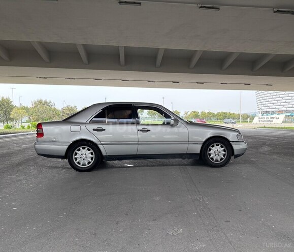 Mercedes C 200 1995, 188,000 km - 2.0 l - Bakı