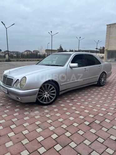 Mercedes E 230 1996, 421,000 km - 2.3 l - Şirvan