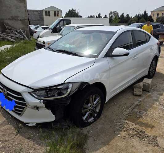 Hyundai Avante 2016, 208,300 km - 1.6 l - Bakı