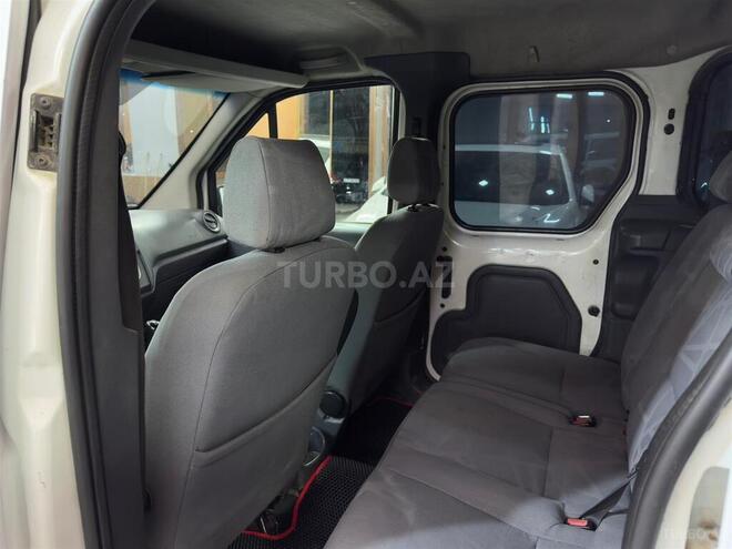 Ford Tourneo Connect 2010, 320,595 km - 1.8 л - Xırdalan