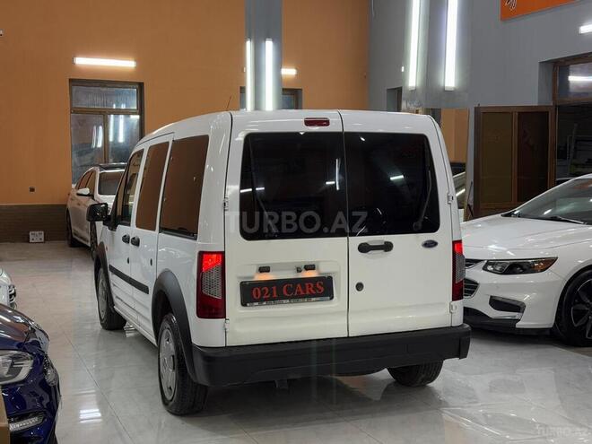 Ford Tourneo Connect 2010, 320,595 km - 1.8 л - Xırdalan