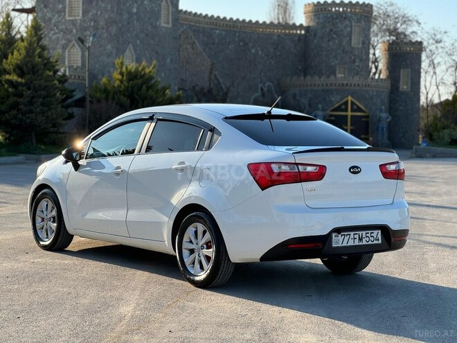 Kia Rio 2013, 279,600 km - 1.4 l - Quba