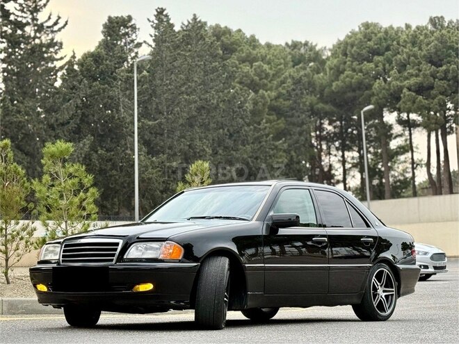 Mercedes C 230 1999, 278,000 km - 2.3 л - Sumqayıt