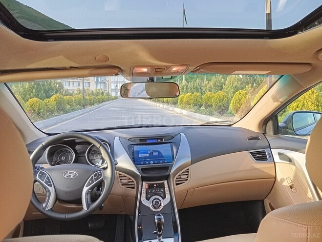 Hyundai Elantra 2012, 94,951 km - 1.8 l - Şəki