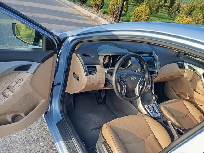 Hyundai Elantra 2012, 94,951 km - 1.8 l - Şəki