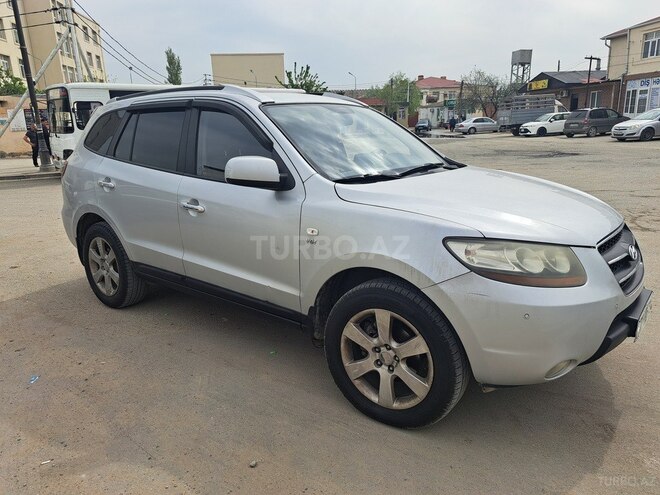 Hyundai Santa Fe-3