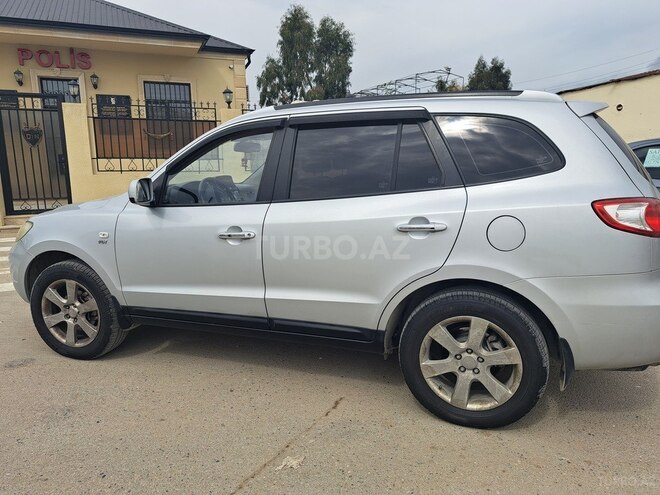 Hyundai Santa Fe-2