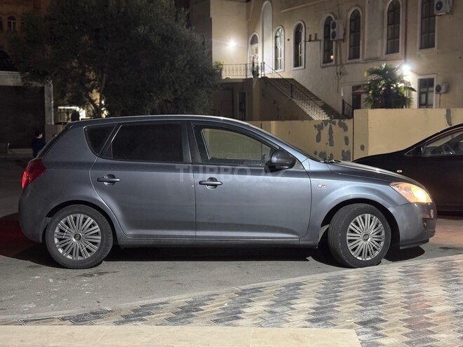 Kia Ceed 2007, 440,000 km - 1.6 л - Bakı