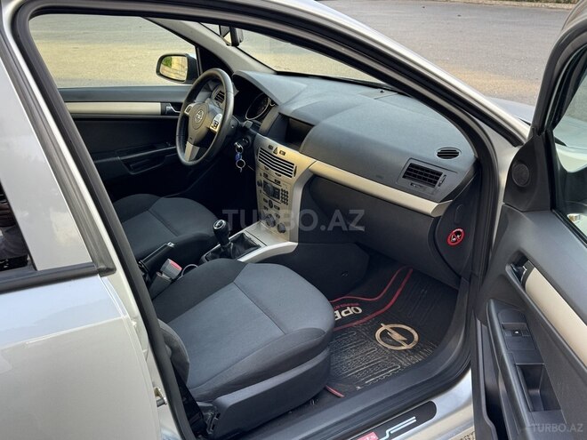 Opel Astra 2008, 287,000 km - 1.4 l - Bakı
