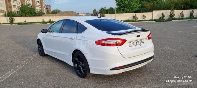 Ford Fusion (North America) 2012, 284,274 km - 1.6 л - Gəncə