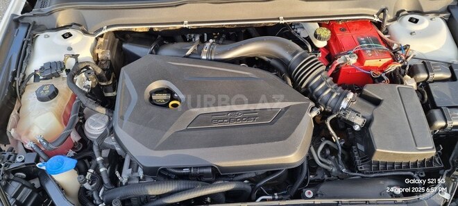 Ford Fusion (North America) 2012, 284,274 km - 1.6 л - Gəncə