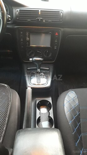 Volkswagen Passat 2001, 276,000 km - 1.8 л - Bakı