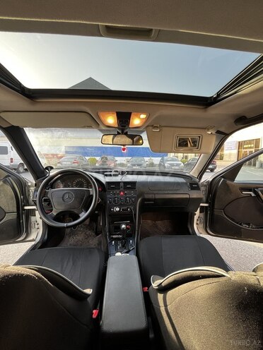 Mercedes C 200 1998, 325,902 km - 2.0 l - Bakı