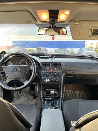 Mercedes C 200 1998, 325,902 km - 2.0 l - Bakı