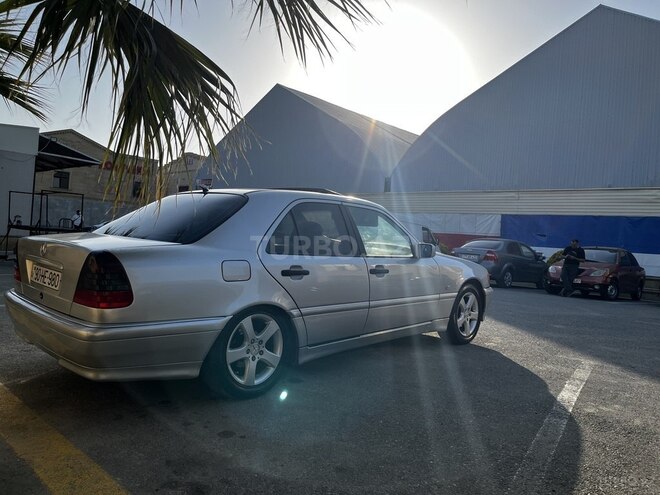 Mercedes C 200 1998, 325,902 km - 2.0 l - Bakı