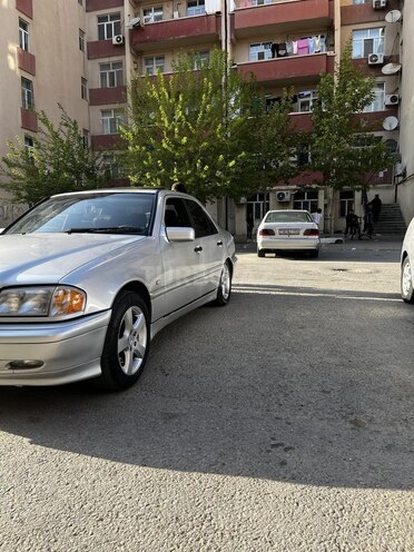 Mercedes C 200 1998, 325,902 km - 2.0 l - Bakı