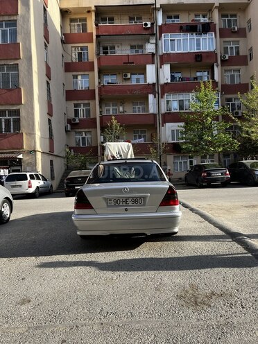 Mercedes C 200 1998, 325,902 km - 2.0 l - Bakı