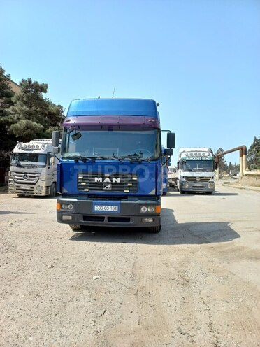 MAN 19.414 2000, 966,930 km - 12.0 l - Bakı