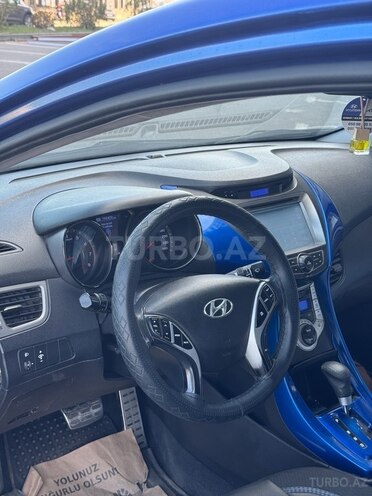 Hyundai Elantra 2011, 195,000 km - 1.8 l - Bakı