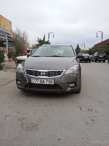Kia Ceed 2010, 222,000 km - 1.6 л - Bakı