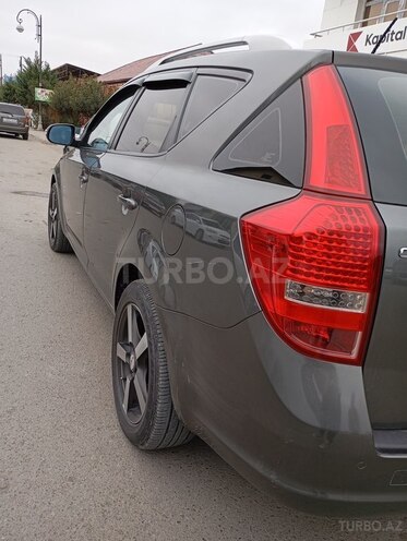 Kia Ceed 2010, 222,000 km - 1.6 л - Bakı