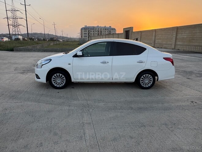 Nissan Sunny 2014, 228,000 km - 1.5 l - Bakı