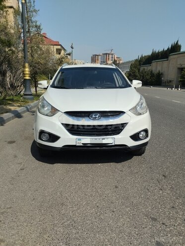 Hyundai ix35 2011, 332,000 km - 2.0 l - Bakı