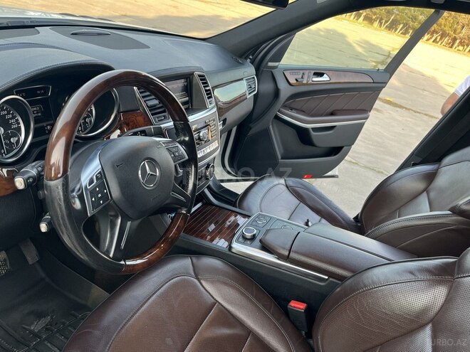 Mercedes GL 500 4MATIC 2013, 157,100 km - 4.7 l - Sumqayıt