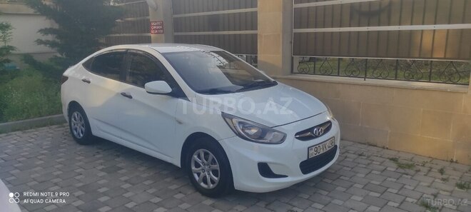 Hyundai Accent 2012, 253,000 km - 1.4 л - Bakı