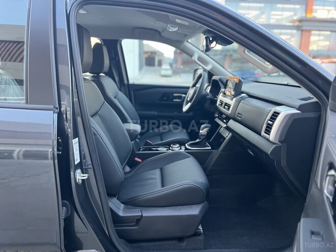Mitsubishi L200-9