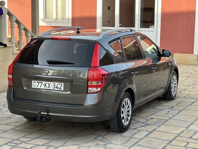 Kia Ceed 2010, 217,000 km - 1.6 л - Bakı