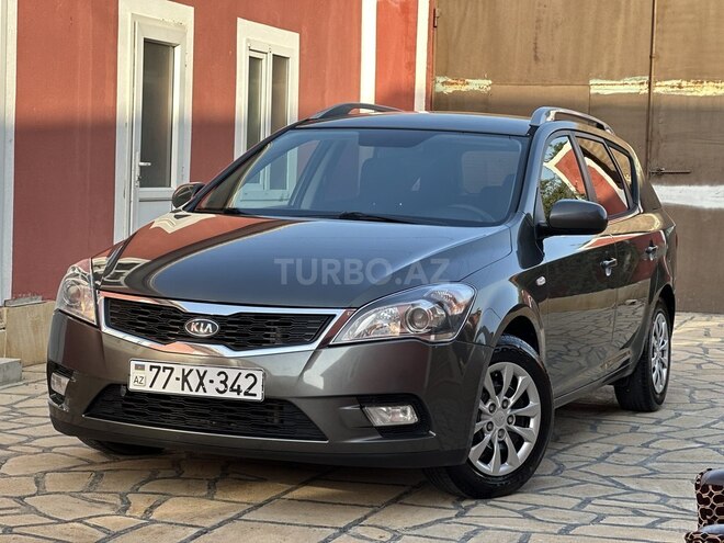 Kia Ceed 2010, 217,000 km - 1.6 л - Bakı
