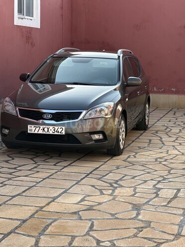 Kia Ceed 2010, 217,000 km - 1.6 л - Bakı