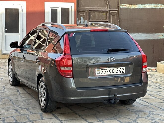 Kia Ceed 2010, 217,000 km - 1.6 л - Bakı