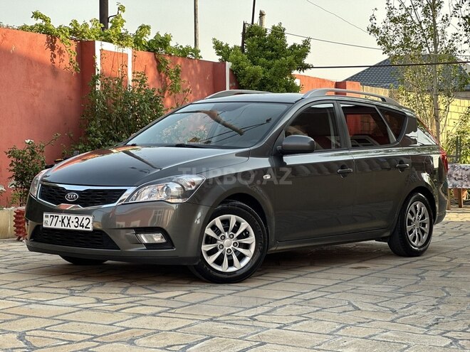 Kia Ceed 2010, 217,000 km - 1.6 л - Bakı
