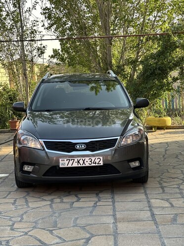 Kia Ceed 2010, 217,000 km - 1.6 л - Bakı