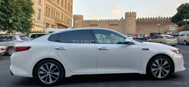 Kia Optima 2016, 200,000 km - 2.0 л - Bakı
