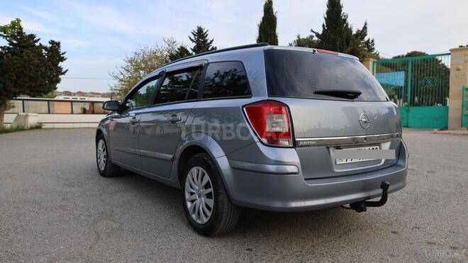 Opel Astra 2006, 275,000 km - 1.4 l - Bakı