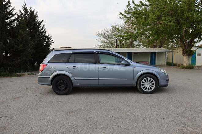 Opel Astra 2006, 275,000 km - 1.4 l - Bakı
